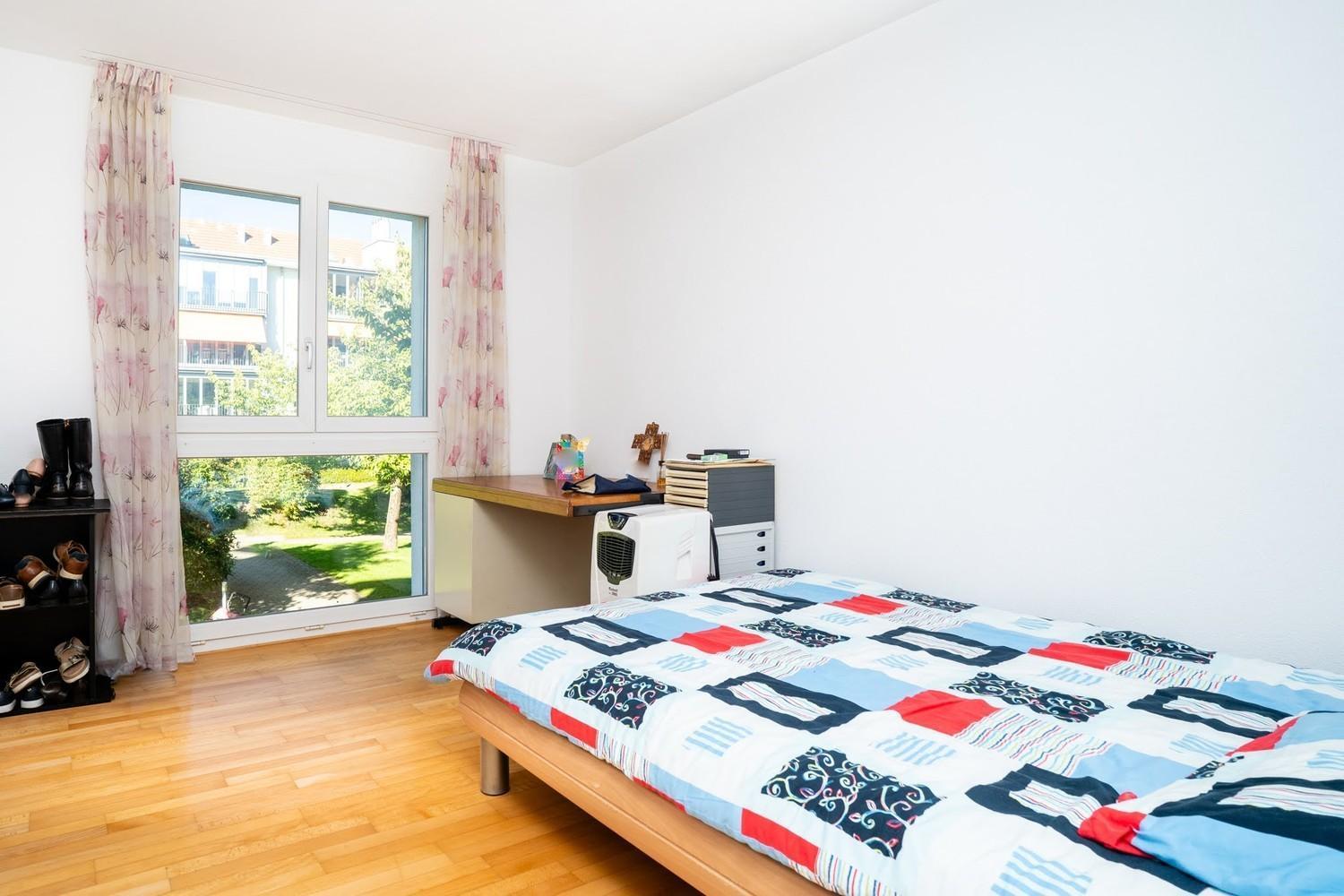 Vk - R - Zuerich Airport - Luxury - Home Stay - Raetschengaessli - Клотен Екстер'єр фото